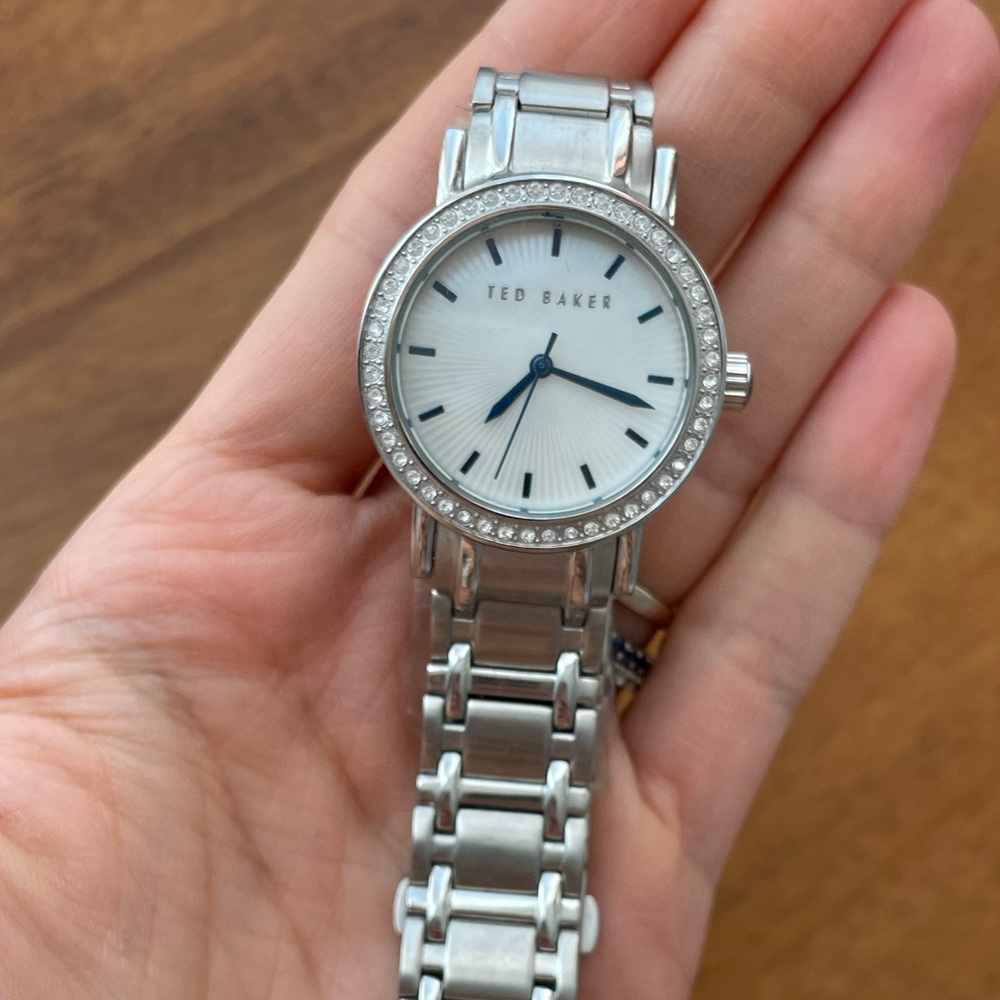 Vintage Ted Baker TE4009 Ladies Swarovski Stainless Steel Watch